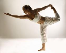 Yoga para bajar la panza